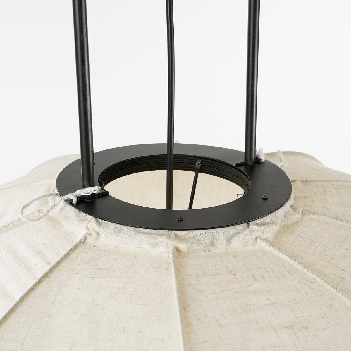 Pego Hängelampe – H94 x Ø83 cm – Leinen – gebrochenes Weiß